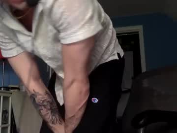 Donutking42069 Chaturbate stream image from April 17, 2026