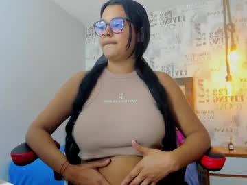 Lyanna_Solis Chaturbate stream image from April 17, 2026