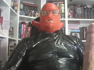 Sumisolatex Chaturbate stream image from April 17, 2026