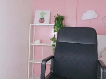 Zaracole__ Chaturbate stream image from April 17, 2026