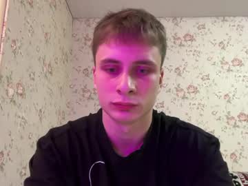 Denflexqw Chaturbate stream image from April 17, 2026