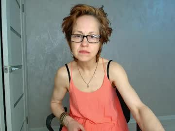 Lioraweiss Chaturbate stream image from April 17, 2026