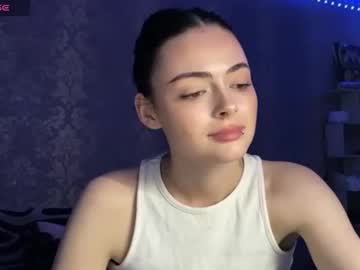 Weareyoursun Chaturbate stream image from April 17, 2026