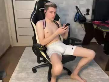 Krasovsky Chaturbate stream image from April 17, 2026