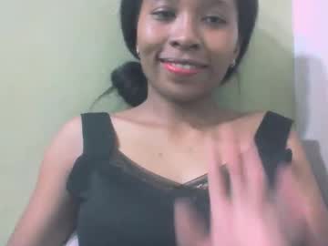 Sandy735579 Chaturbate stream image from April 17, 2026