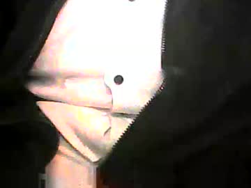 Cheekycharm Chaturbate stream image from April 17, 2026