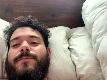 Lovetopleaseyou4423 Chaturbate stream image from April 17, 2026