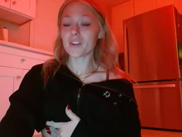 Sneakyalicek Chaturbate stream image from April 17, 2026