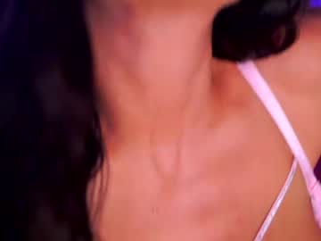 Astridvex Chaturbate stream image from April 17, 2026
