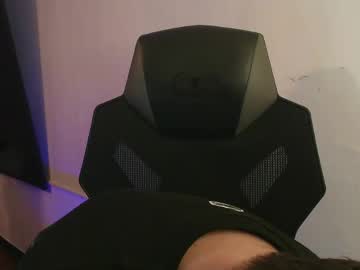 Axel_Palmer Chaturbate stream image from April 17, 2026