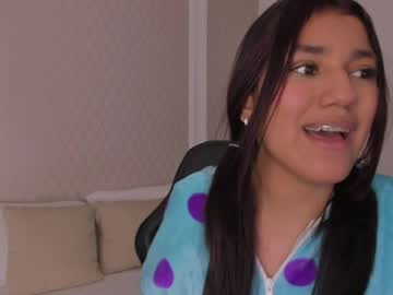 Cristin_Collins Chaturbate stream image from April 17, 2026
