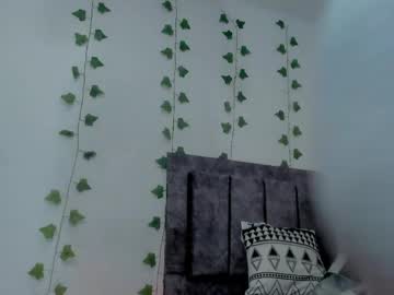 Mia_Garcia2 Chaturbate stream image from April 17, 2026