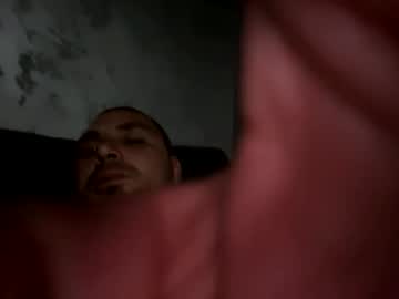 Stoyan985 Chaturbate stream image from April 17, 2026