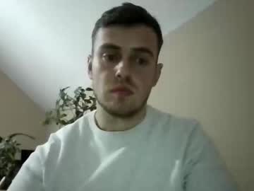 Mulerkeeee Chaturbate stream image from April 17, 2026