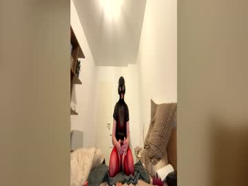 Subfrenchpoppers Chaturbate stream image from April 17, 2026