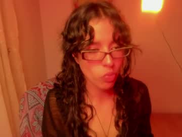 Aluna_0310 Chaturbate stream image from April 17, 2026