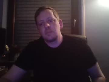 Blonde32m Chaturbate stream image from April 17, 2026