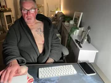 Mtb1697 Chaturbate stream image from April 17, 2026