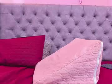 Sophiia_77 Chaturbate stream image from April 17, 2026