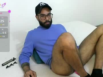 Treborshunter Chaturbate stream image from April 17, 2026