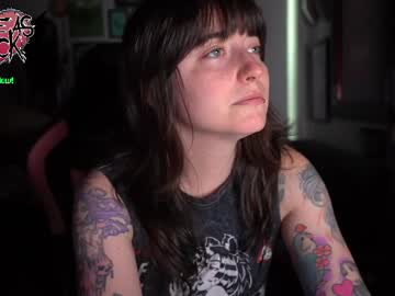 Blueasfuck Chaturbate stream image from April 18, 2026