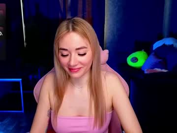 Lemuuur_ Chaturbate stream image from April 18, 2026