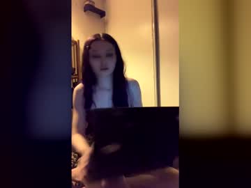 Tiedupinkn0ts Chaturbate stream image from April 18, 2026