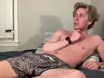 Clydeaustin Chaturbate stream image from April 18, 2026
