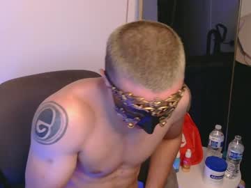 Midnightmasc Chaturbate stream image from April 18, 2026