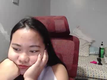 Bubblebuttpinay Chaturbate stream image from April 18, 2026