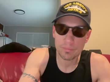 Farkyfarknthamunkybunch Chaturbate stream image from April 18, 2026