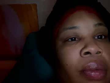 Lilbootysmatter18 Chaturbate stream image from April 18, 2026