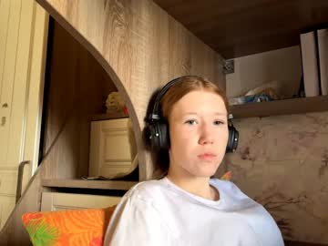 Annitafreelove Chaturbate stream image from April 18, 2026