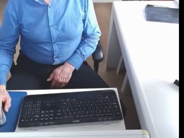 Dutchpornking2 Chaturbate stream image from April 18, 2026