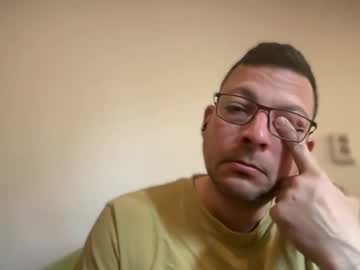 Ukhalid82 Chaturbate stream image from April 18, 2026