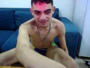 Hellosoudiego Chaturbate stream image from April 18, 2026