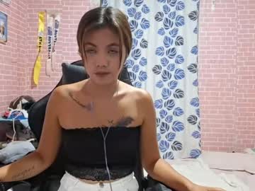 Twandajansons Chaturbate stream image from April 18, 2026