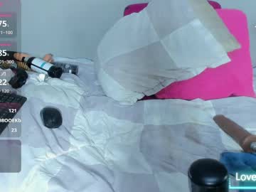 Haileystonei Chaturbate stream image from April 18, 2026
