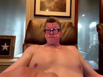 Hatdavidton7 Chaturbate stream image from April 18, 2026