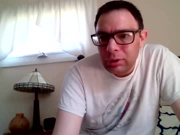 21piolts Chaturbate stream image from April 18, 2026