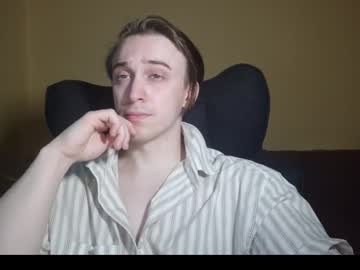 Datalian Chaturbate stream image from April 18, 2026