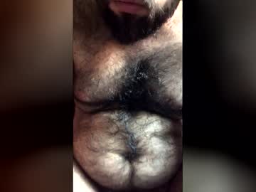 Goonerbull Chaturbate stream image from April 18, 2026