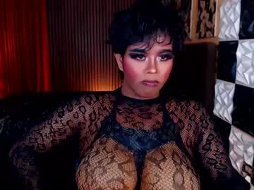 Massivecocktaira Chaturbate stream image from April 18, 2026