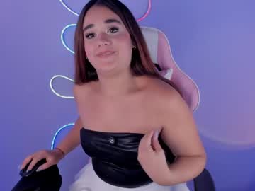 Charlottebloom12 Chaturbate stream image from April 18, 2026