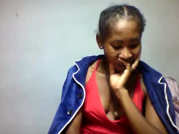 Faiqua95 Chaturbate stream image from April 18, 2026