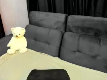 Kikazxxx Chaturbate stream image from April 18, 2026