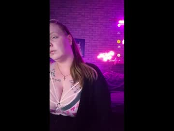 Coupledeals Chaturbate stream image from April 18, 2026