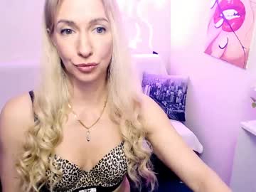 Cute_Smile_Shy stream image from April 18, 2026