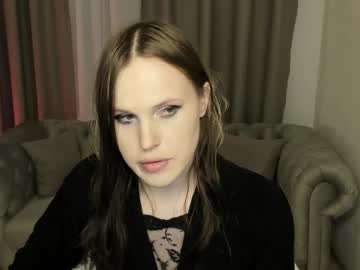 Effiemur Chaturbate stream image from April 18, 2026
