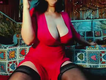 Katrinedenev Chaturbate stream image from April 18, 2026